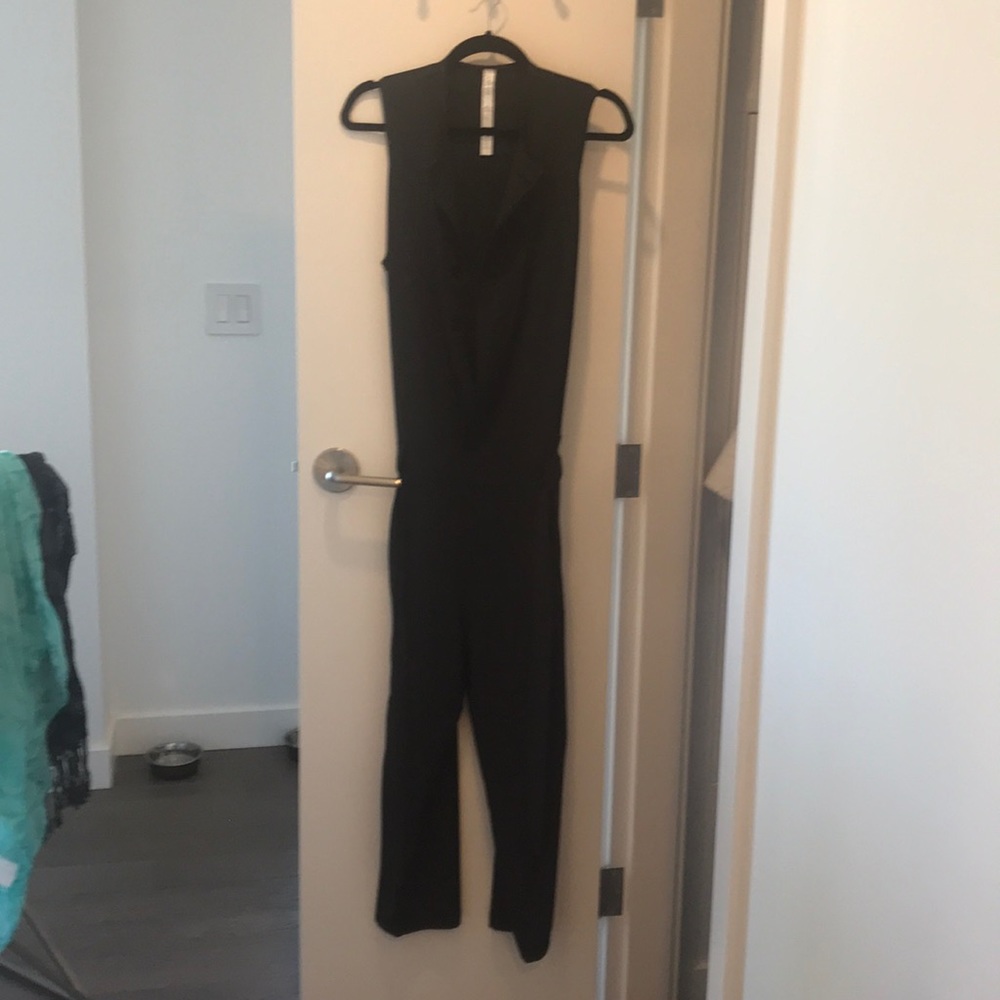 Black Jumper